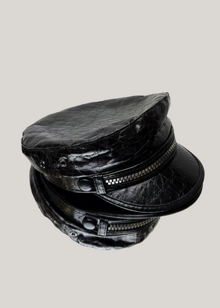 Cap crinkled leather